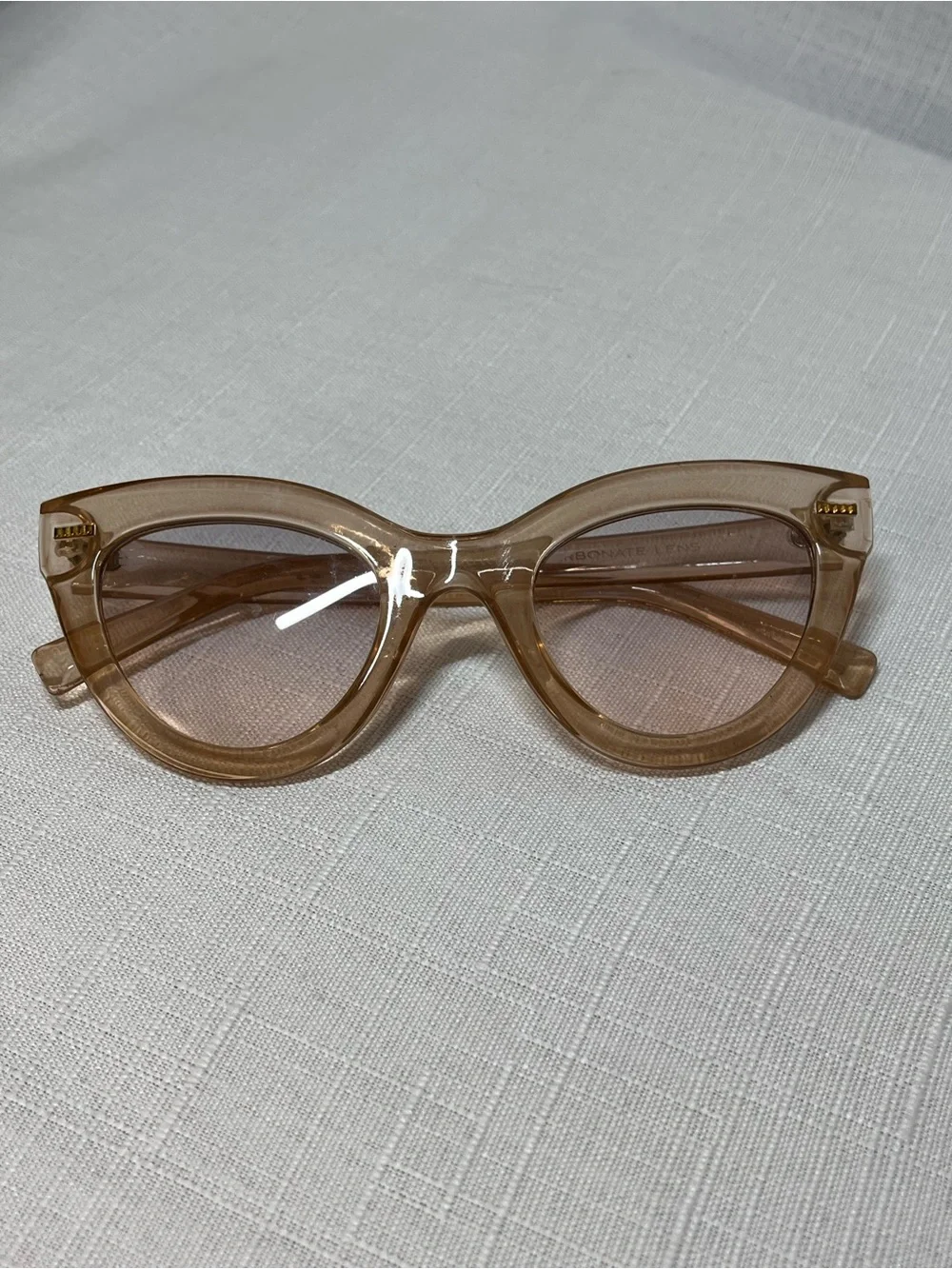 SolarX Cat Eye Sunglasses Nude Translucent Ombré’ UV400 lens + Case